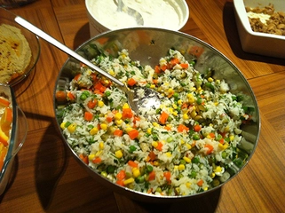 Çin Pilavı Tarifi ve Malzemeleri Çin Pilavı Tarifi ve Malzemeleri